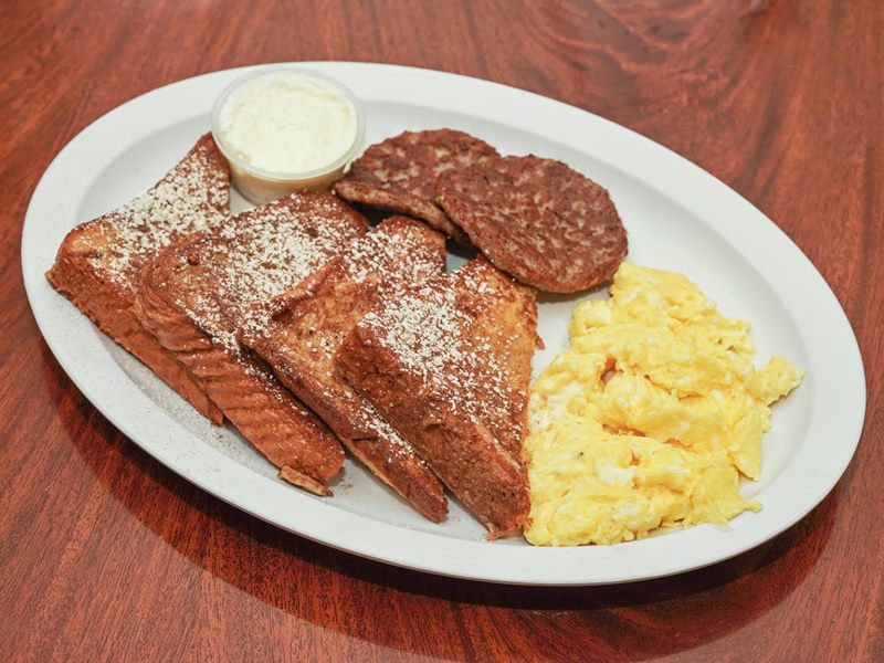 Eat At Rudy's food